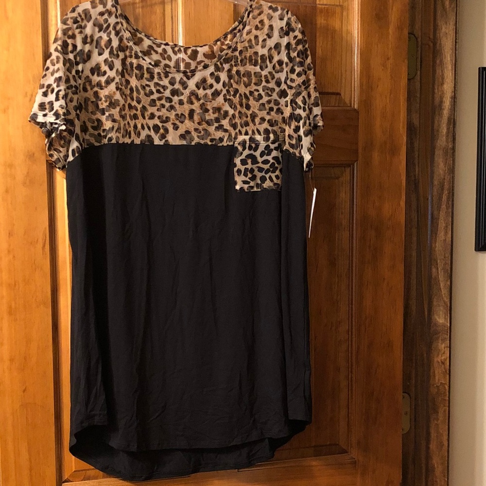 Women’s shirt